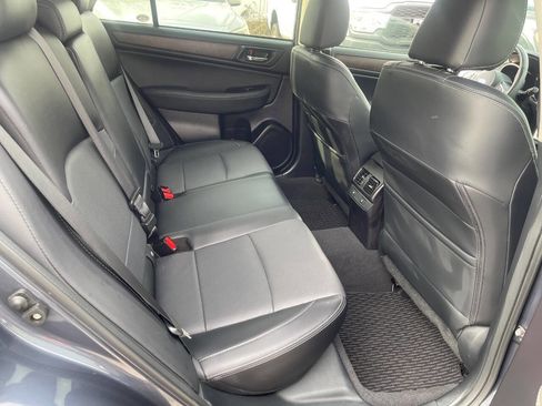 Used 2017 Subaru Outback 2.5i Limited image 24