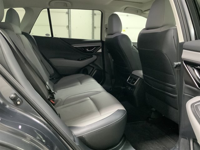 Used 2024 Subaru Outback Limited AWD/4WD image 16