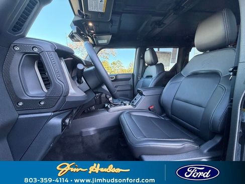 New 2025 Ford Bronco Outer Banks image 17