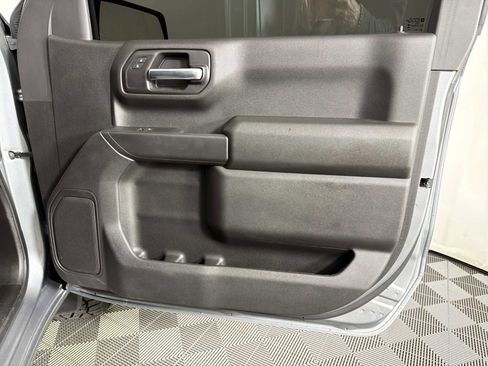 Certified 2025 GMC Sierra 1500 Pro w/ Pro Value Package image 12