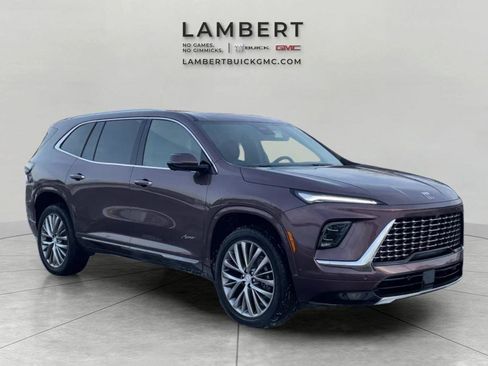 New 2026 Buick Enclave Avenir w/ Super Cruise Package image 7