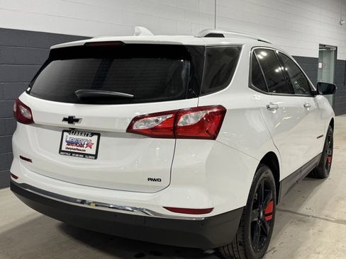 Used 2020 Chevrolet Equinox Premier w/ Premier Redline Edition image 16