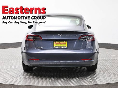 Used 2023 Tesla Model 3 Standard Range RWD image 5