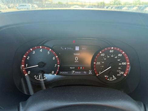 Used 2025 Nissan Frontier PRO-4X w/ Pro Premium Package AWD/4WD image 15