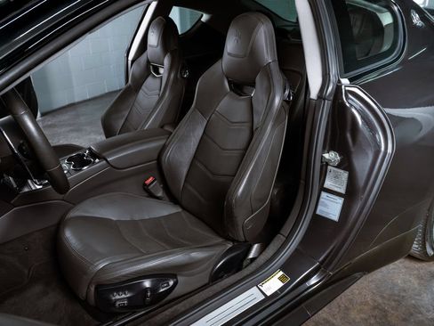 Used 2013 Maserati GranTurismo Sport RWD image 4