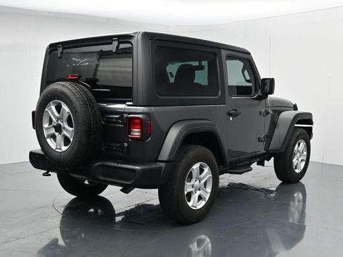 Used 2023 Jeep Wrangler Sport AWD/4WD image 9