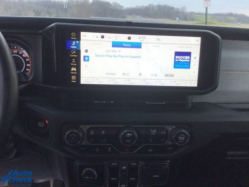 Used 2024 Jeep Gladiator Sport image 35