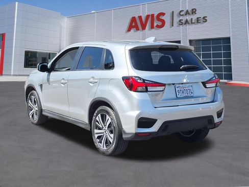 Used 2025 Mitsubishi Outlander Sport SE AWD/4WD image 9