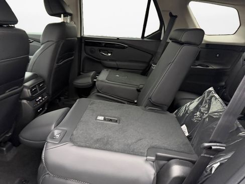 New 2025 Honda Pilot EX-L image 13