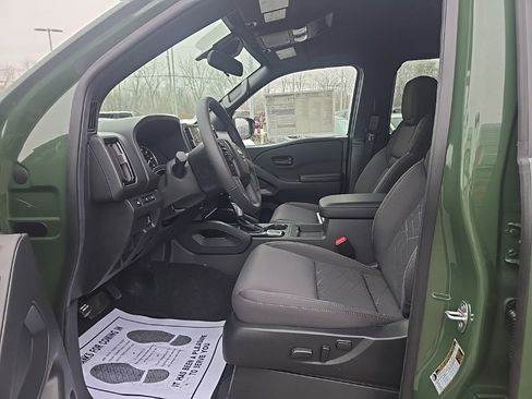 New 2026 Nissan Frontier SV image 10