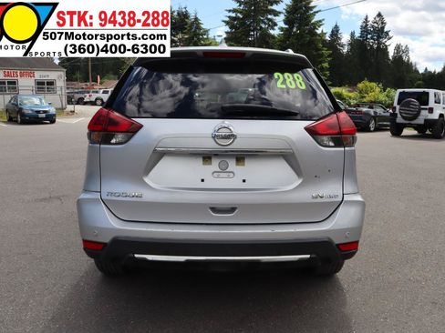 Used 2020 Nissan Rogue SV AWD/4WD image 10