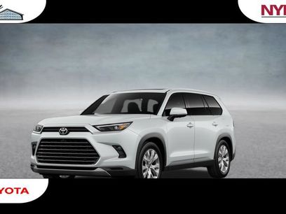 New 2026 Toyota Grand Highlander AWD