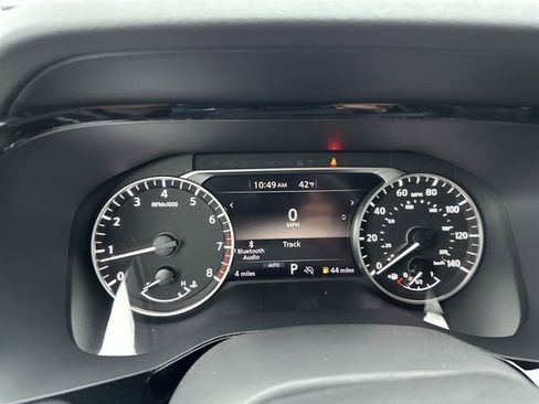 Used 2026 Nissan Pathfinder Rock Creek AWD/4WD image 12