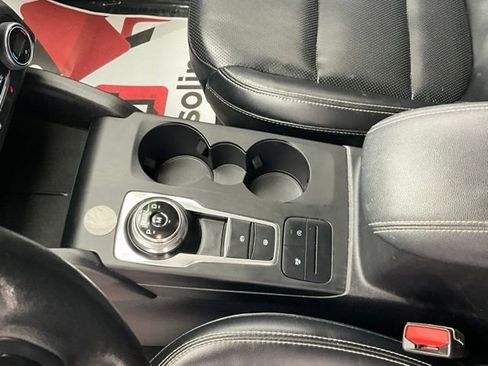 Used 2020 Ford Escape SEL AWD/4WD image 19