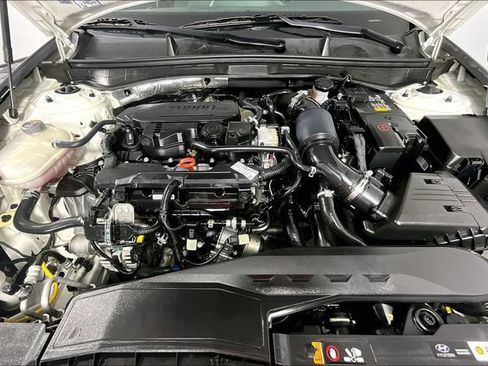 Certified 2023 Hyundai Sonata SEL Plus FWD image 9
