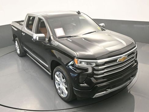Used 2023 Chevrolet Silverado 1500 High Country w/ High Country Premium Package AWD/4WD image 78