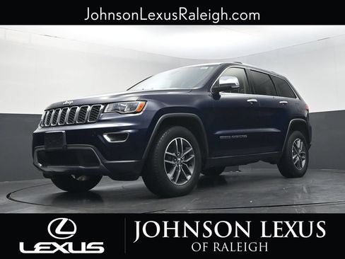 Used 2017 Jeep Grand Cherokee Limited AWD/4WD image 17