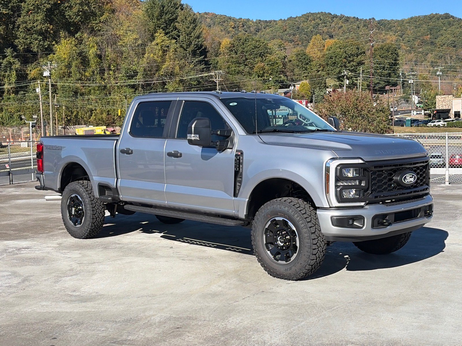 New 2027 Ford F250 XL w/ Tremor Off-Road Package AWD/4WD image 1