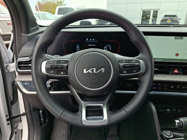 Used 2024 Kia Sportage X-Line AWD/4WD image 4