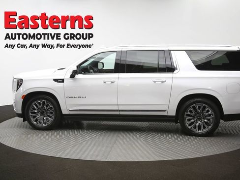 Used 2023 GMC Yukon XL Denali Ultimate w/ LPO, Floor Liner Package AWD/4WD image 69