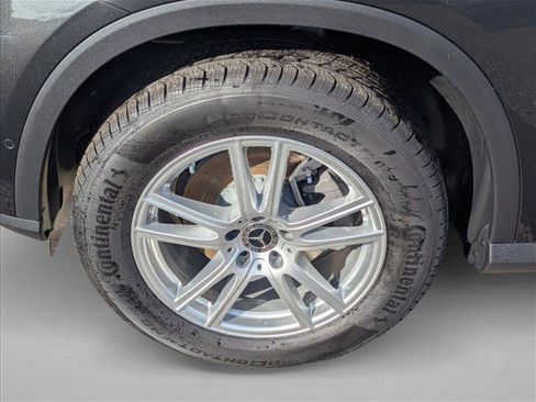Used 2026 Mercedes-Benz GLC 300 4MATIC image 9