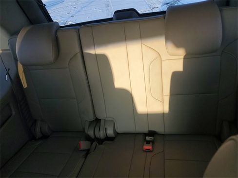 Certified 2019 GMC Yukon SLT w/ Open Road Package image 10