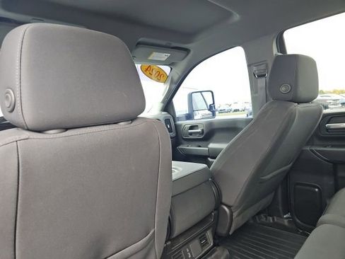 Used 2024 Chevrolet Silverado 2500 Custom w/ Custom Value Package image 22