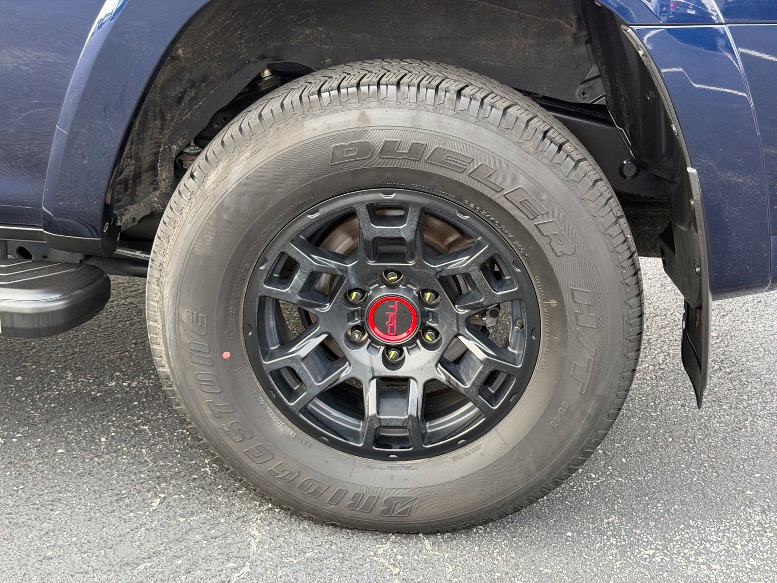 Used 2024 Toyota 4Runner TRD Off-Road Premium w/ TRD Black Wheel Package (TMS) AWD/4WD image 32