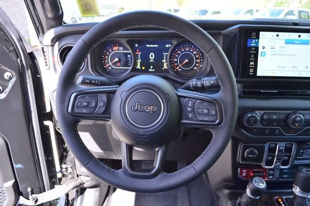 New 2026 Jeep Wrangler Unlimited Rubicon AWD/4WD image 15