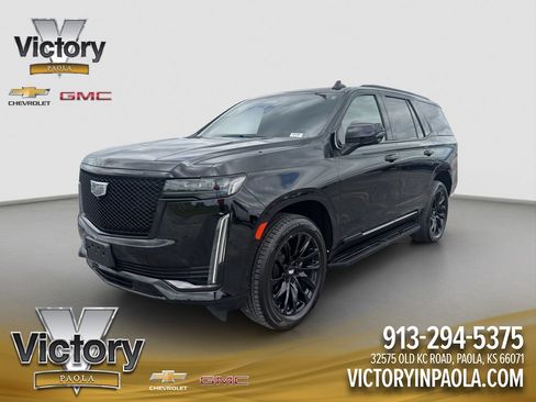 Used 2022 Cadillac Escalade Sport w/ Touring Package AWD/4WD image 1