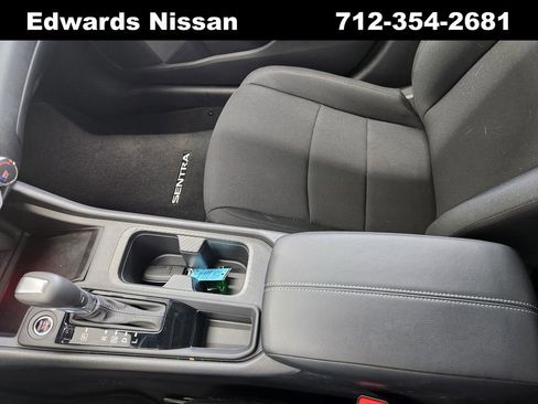 Used 2025 Nissan Sentra S image 26