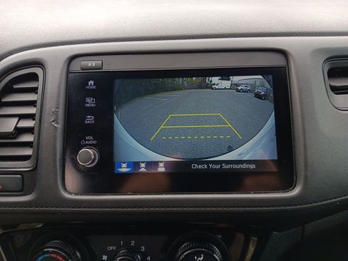 Used 2022 Honda HR-V Sport image 19