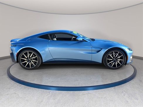 Used 2020 Aston Martin V8 Vantage Coupe image 5