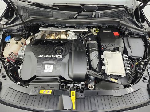 Used 2023 Mercedes-Benz GLA 45 AMG 4MATIC image 17