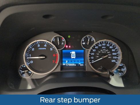 Used 2016 Toyota Tundra Limited image 25