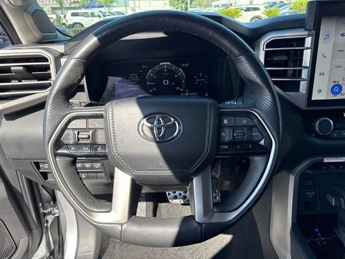 Used 2024 Toyota Tundra Limited AWD/4WD image 23