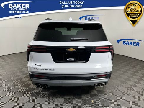 New 2026 Chevrolet Traverse LT w/ LPO, Floor Liner Package image 4