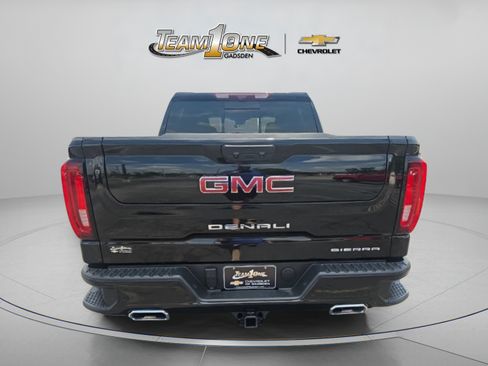 Used 2025 GMC Sierra 1500 Denali w/ Technology Package AWD/4WD image 7