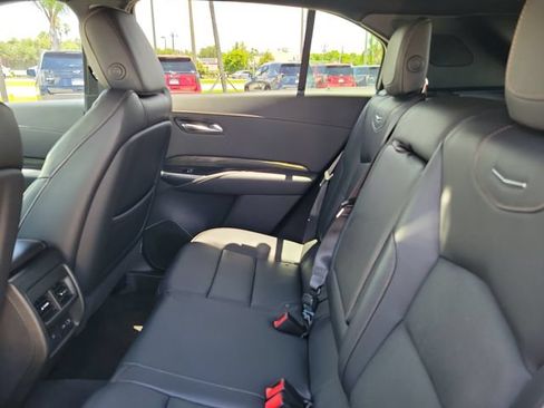 Used 2022 Cadillac XT4 Sport FWD image 10