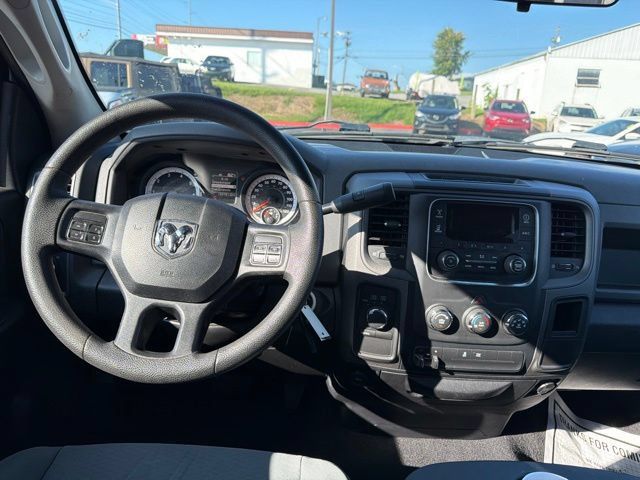 Used 2013 RAM 1500 Express AWD/4WD image 10