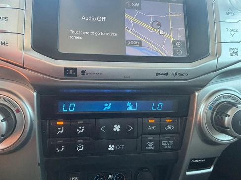 Used 2019 Toyota 4Runner Limited AWD/4WD image 17
