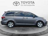 Used 2015 Toyota Sienna LE image 6