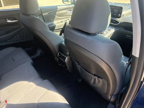 Used 2022 Hyundai Santa Fe SEL FWD image 17