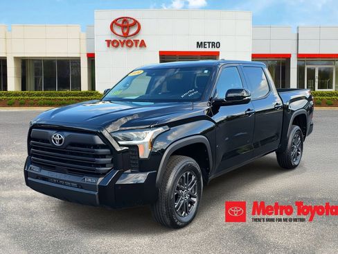 Used 2024 Toyota Tundra SR5 image 1
