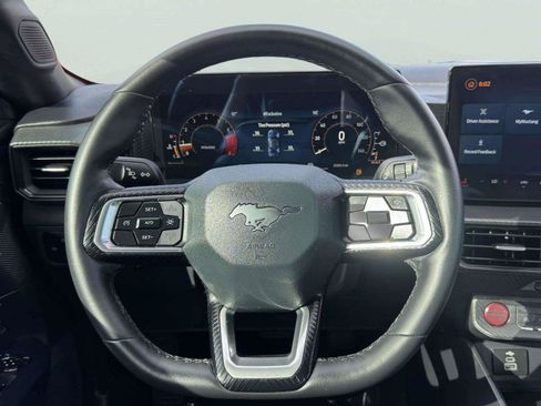 Used 2024 Ford Mustang Coupe RWD image 31
