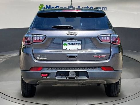 Used 2022 Jeep Compass Trailhawk w/ Sun and Sound Group AWD/4WD image 6