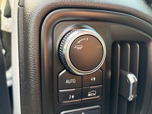 Used 2023 GMC Sierra 1500 Pro w/ Convenience Package image 14