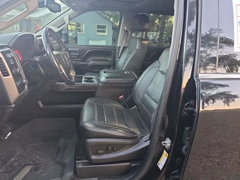 Used 2015 GMC Sierra 2500 Denali w/ Duramax Plus Package image 12