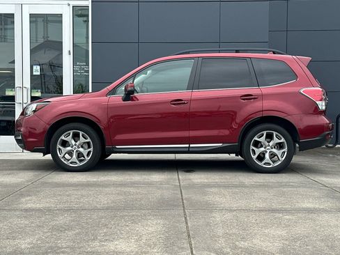 Used 2018 Subaru Forester 2.5i Touring w/ Popular Package #2 AWD/4WD image 6