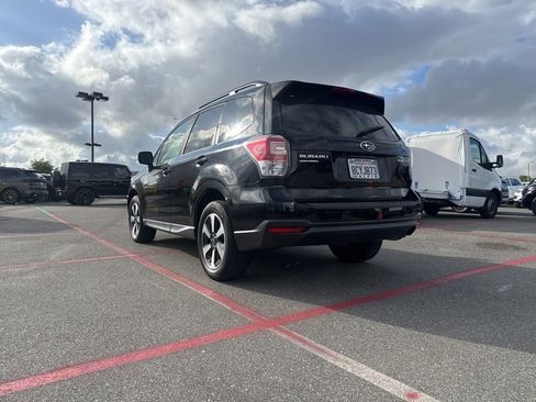 Used 2018 Subaru Forester 2.5i Premium AWD/4WD image 7